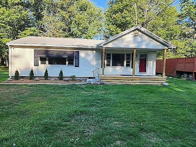 Photo of 9705 Northfield St