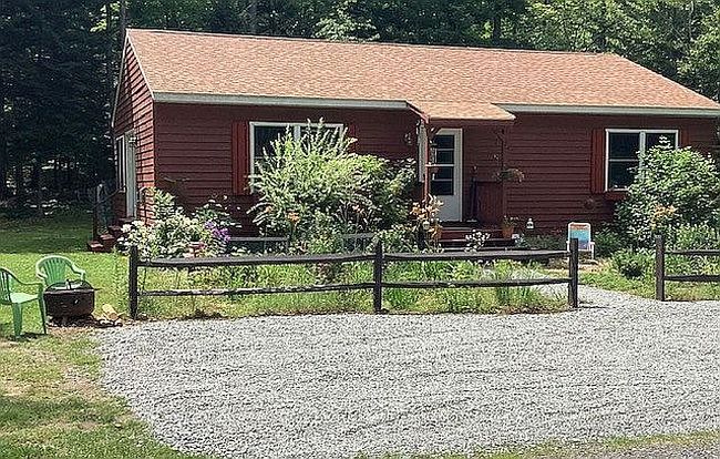 Image of 134 Squaw Brook Trl