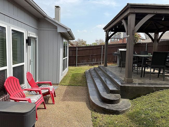 Image of 1332 Barclay Dr