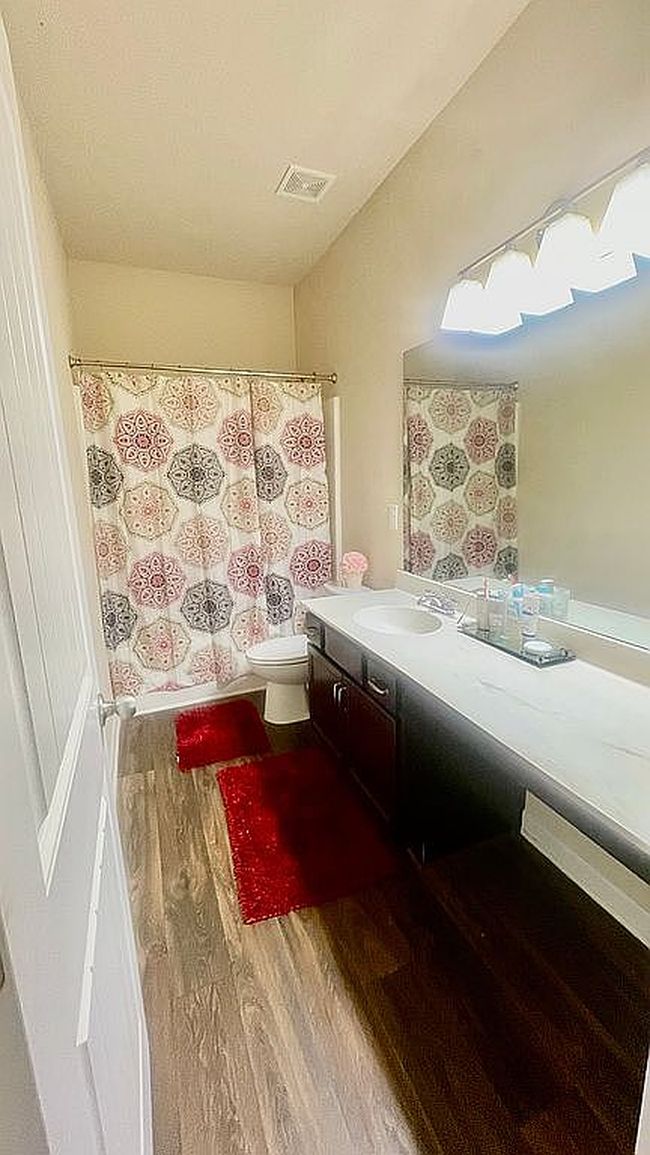 Image of 40 Post Oak Dr