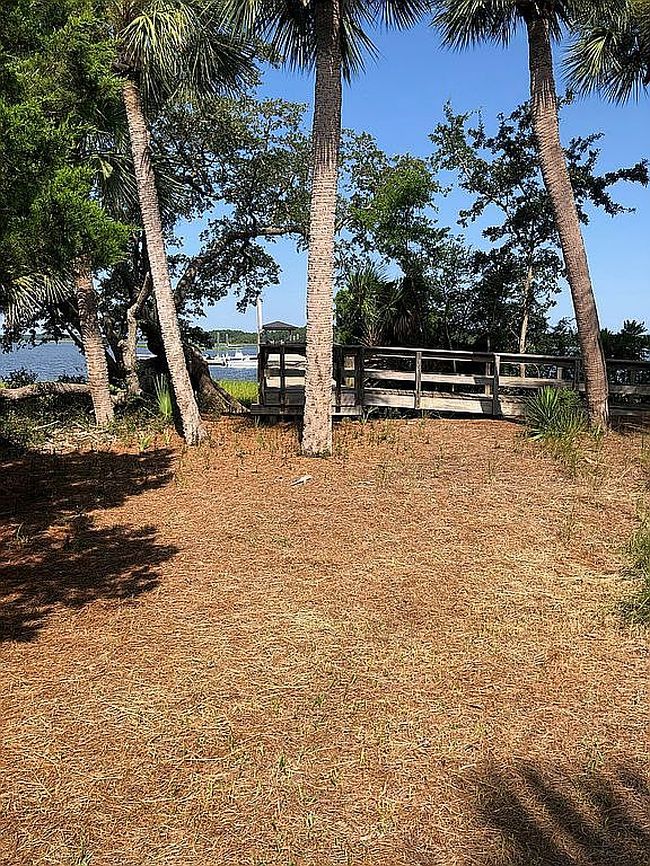 Image of 12 Bermuda Pointe Cir