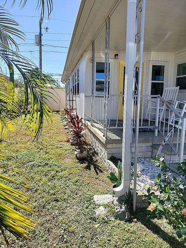Image of 34408 Oleander Dr N