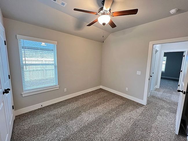Image of 1168 Giulia Ave
