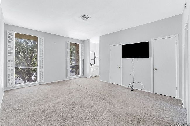 Preview of property located at 3678 Hidden Dr Apt 408