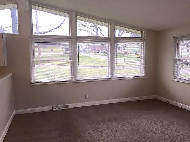 Photo of 1509 Hyde Park Ave, Akron, OH