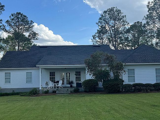 Image of 5666 Nankin Rd