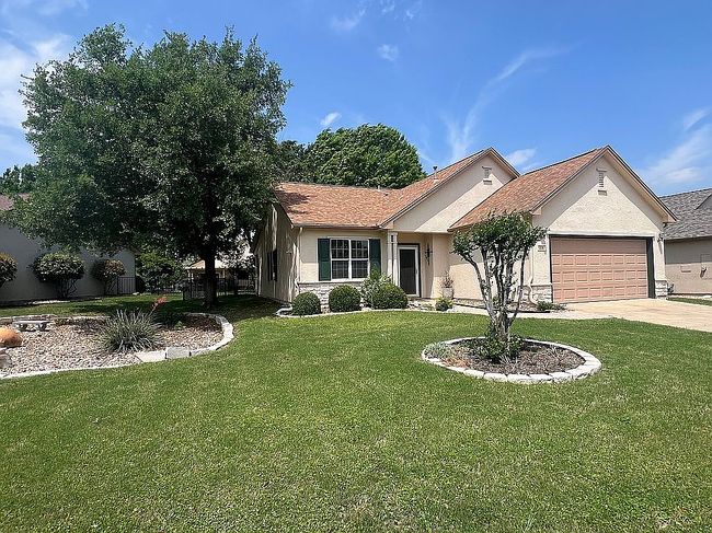 Image of 106 Lubbock Dr