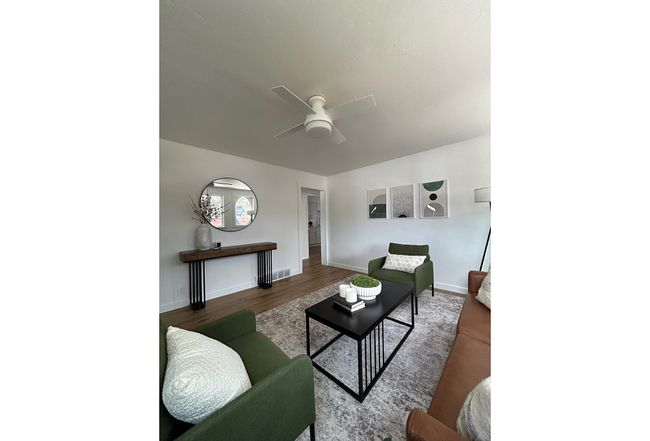 Additional photo 1 of property located at 219 East 7th Street