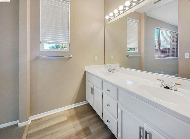 Photo of 584 Stewart Way, Rio Vista, CA