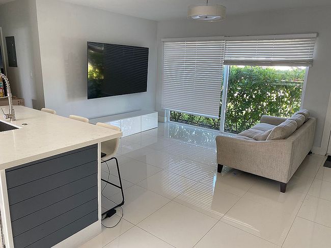 Image of 1700 Sw 23rd Ave