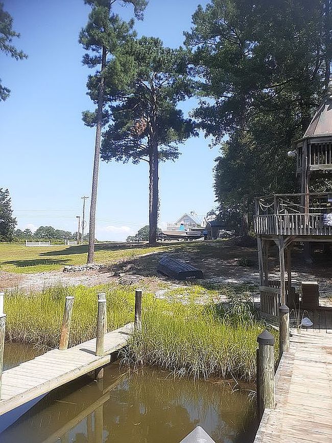 Image of 2744 Harryhogan Rd