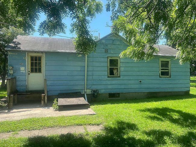 Photo of 601 N Center St, Lake City, IA