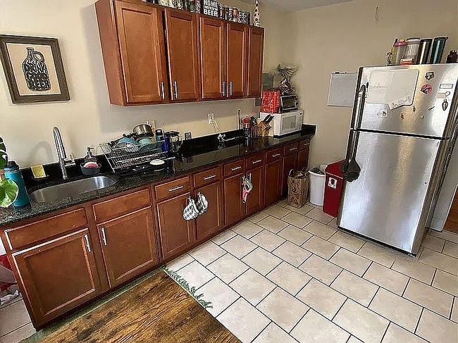 Photo of 816 Orange St, New Haven, CT