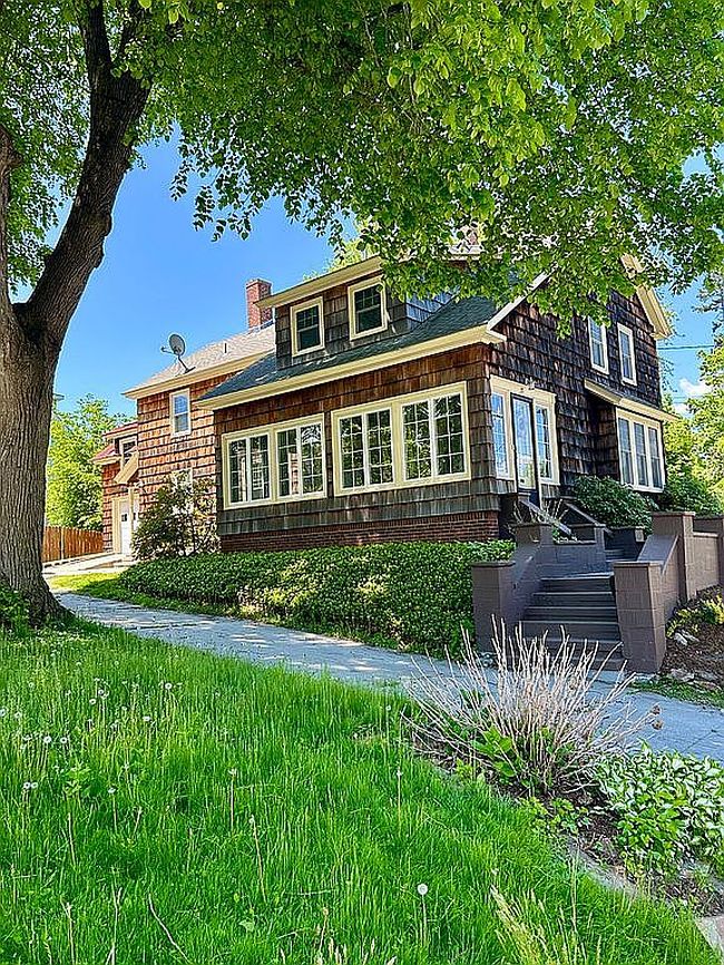 Image of 28 Holly St