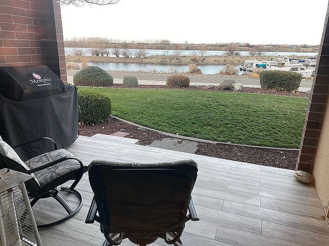 Photo of 300 Columbia Point Dr Unit D101, Richland, WA