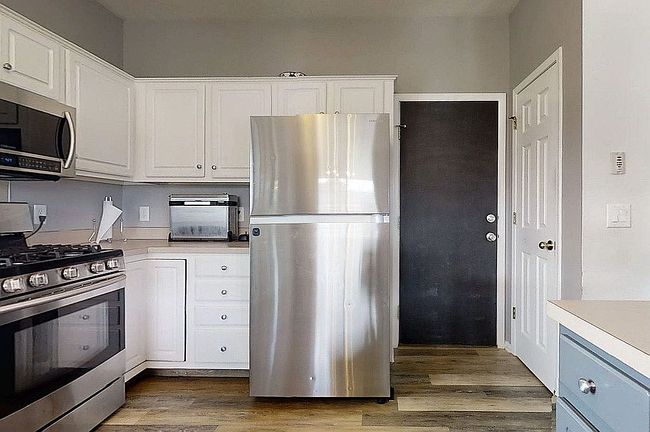Photo of 17816 Jacobs Cir, Omaha, NE