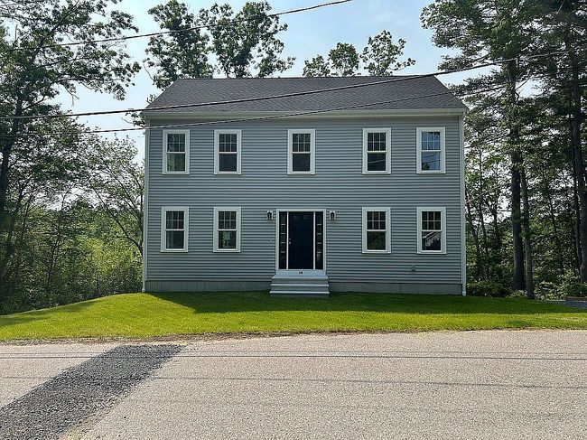 Photo of 18 Columbine Rd, Mansfield, MA