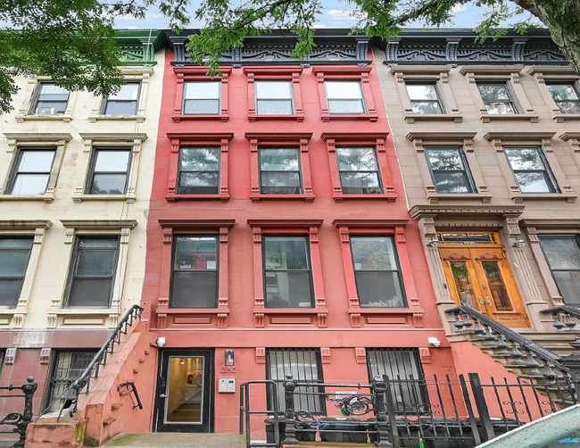 Preview of property located at 252 W 132nd St