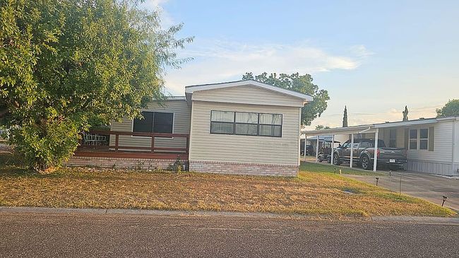 Image of 4901 Carnation Ave