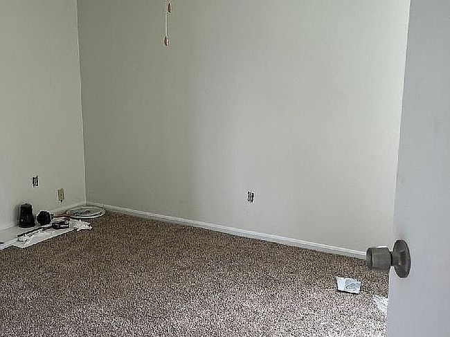 Image of 3885 Indoe St