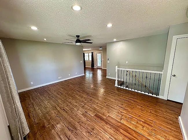 Photo of 8410 W 17th St N, Wichita, KS