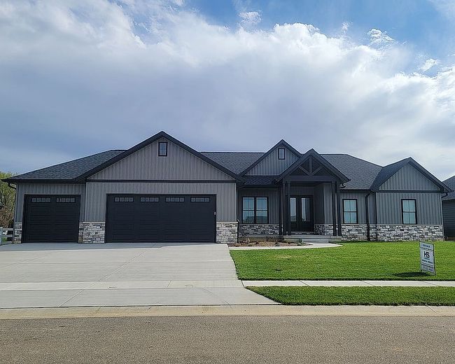 Photo of 4614 August Ct, Springfield, IL