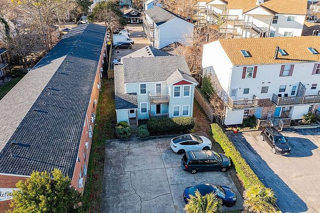 Photo of 241 W Ocean View Ave, Norfolk, VA