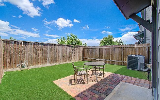 Photo of 5522 Rosslyn Rd, Houston, TX