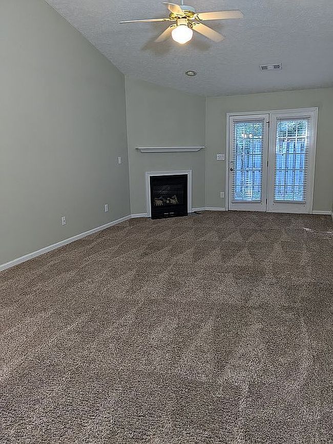 Photo of 119 Waverly Point Dr