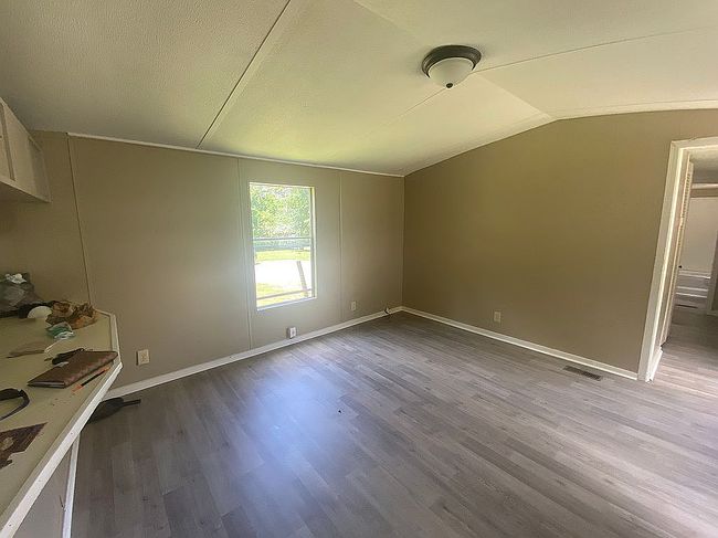 Additional photo 1 of property located at 31 Rogers Dr #31