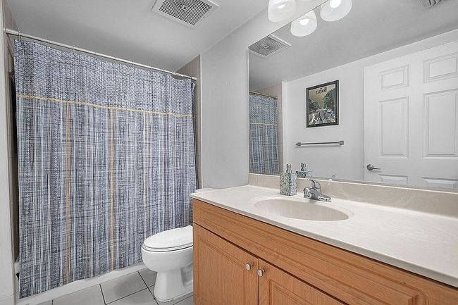 Photo of 900 Sw 8th St Apt 1103, Miami, FL