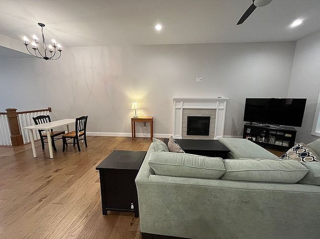 Photo of 5400 Greenridge Dr #18, Midland, MI