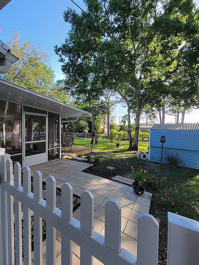 Image of 387 Watercrest St