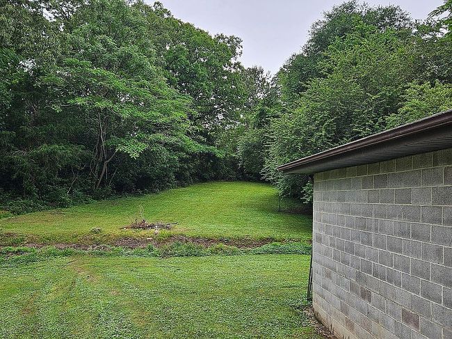 Image of 2640 1st St