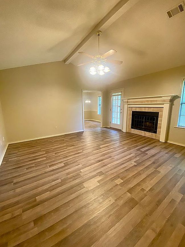 Additional photo 3 of property located at 908 N 20th St