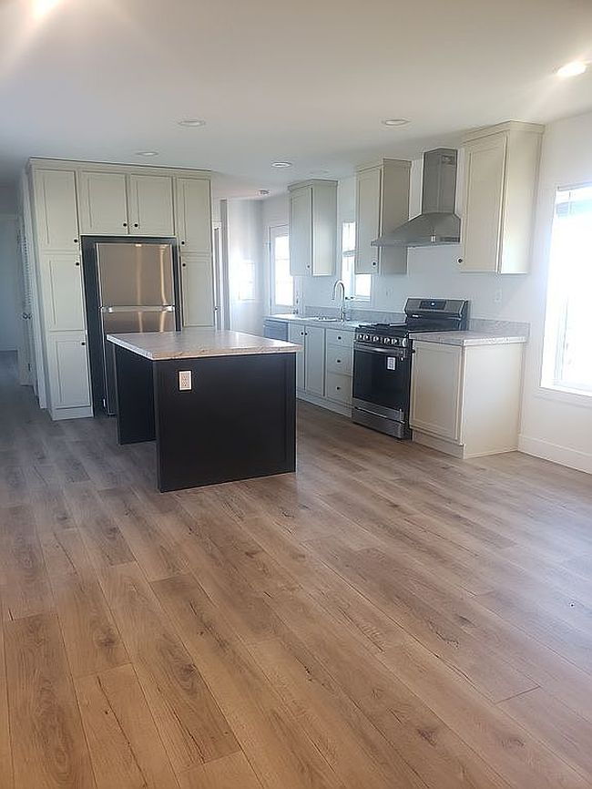 Image of 79 Tiger Dr