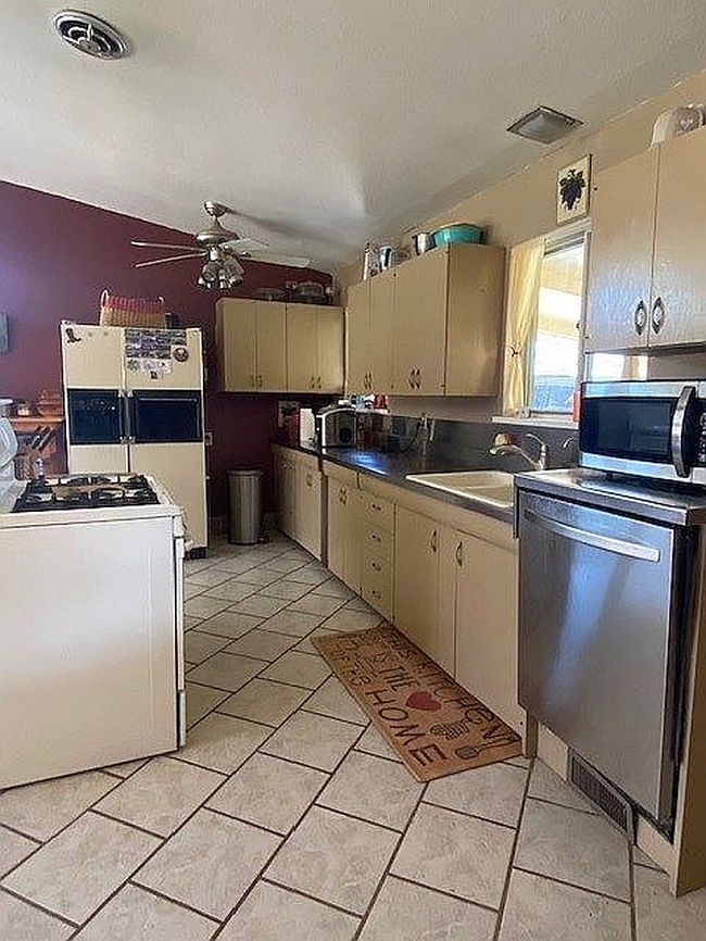 Photo of 6 Highland St, Lamar, CO