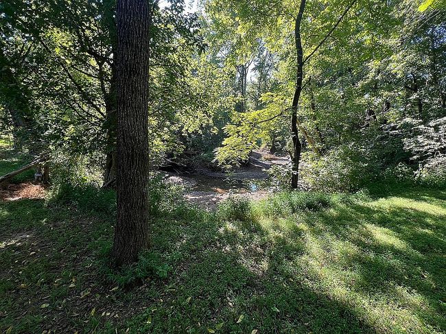 Image of 227 Riverview Dr