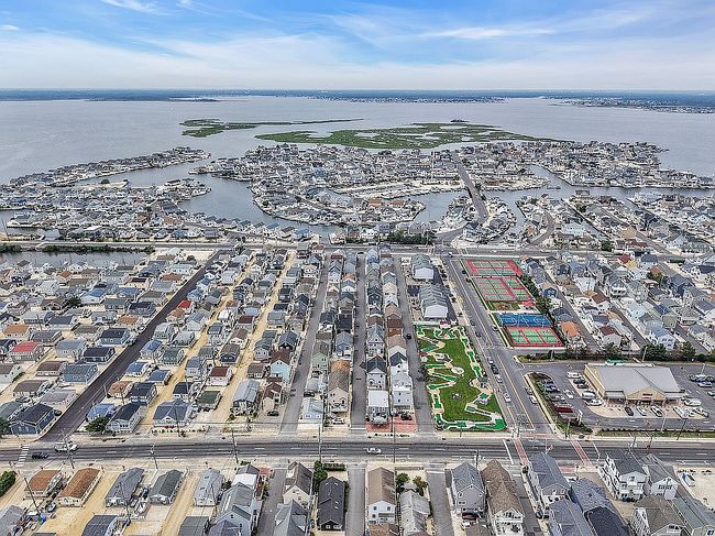 Photo of 159 W Bay Way, Lavallette, NJ