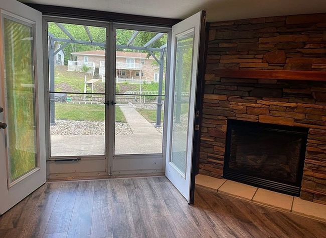 Photo of 11010 N Quiet Water Cir, Monticello, IN