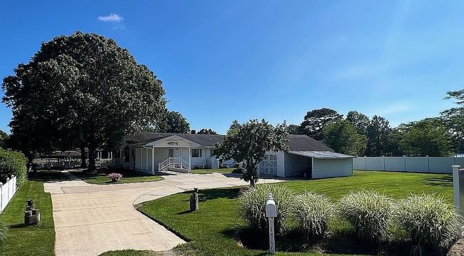 Photo of 1806 Rosemont Ln, Hayes, VA