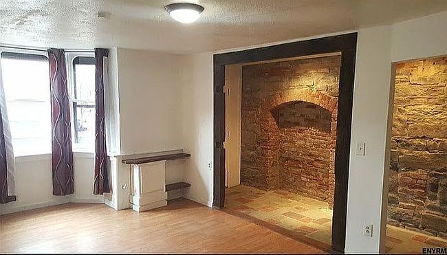Image of 4 Irving Pl