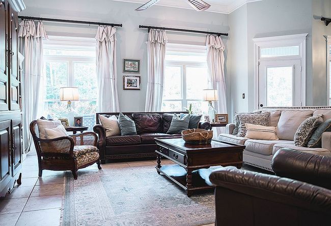 Image of 16 Winding Brook Dr