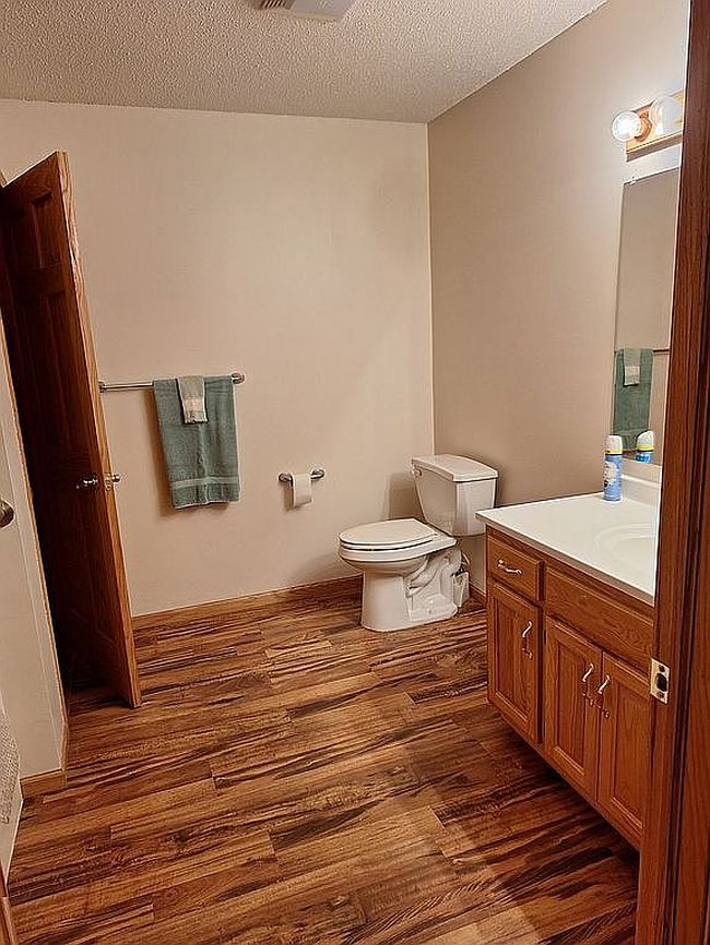 Photo of 702 Sunset Ln, Mora, MN