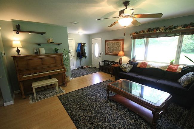 Preview of property located at 3375 Hillary Ave