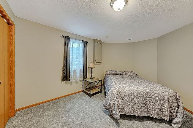 Photo of 19425 Hilltop Dr, Gretna, NE
