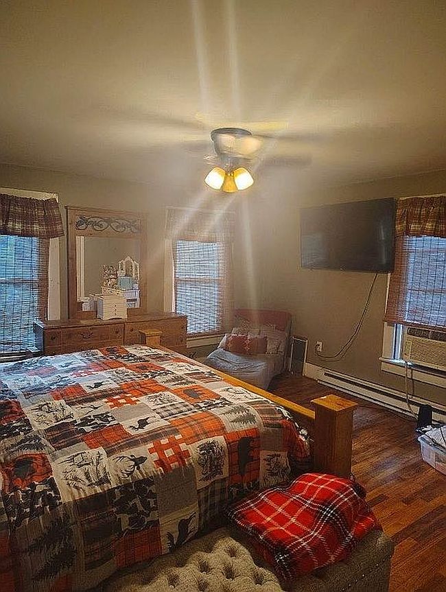 Image of 44 State St
