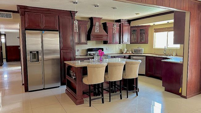 Additional photo 3 of property located at 2112 Sea Palm Dr