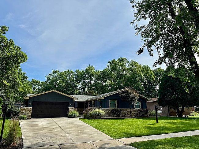 Photo of 836 Oxford St, Downers Grove, IL