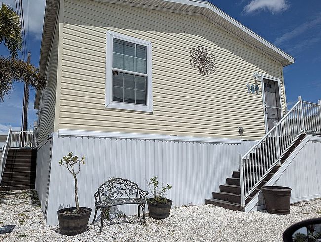 Photo of 104 1st Ave, Venice, FL